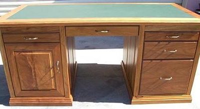 The Laverton – Partners Desk